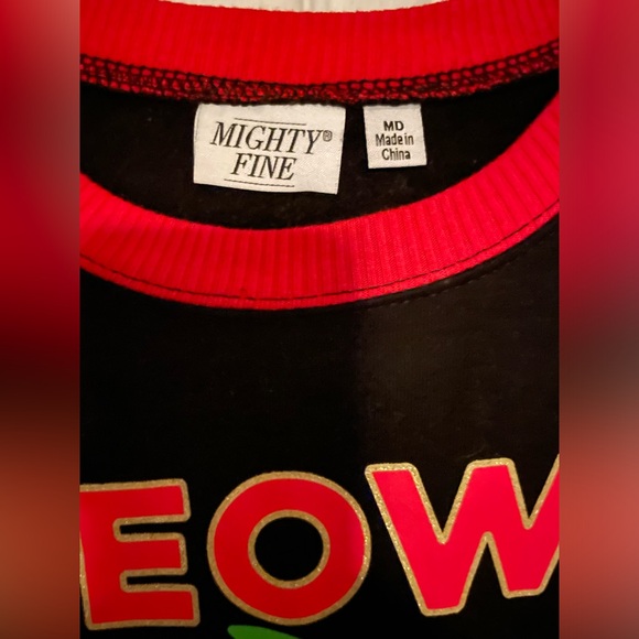 Ugly Sweater - Picture 5 of 5